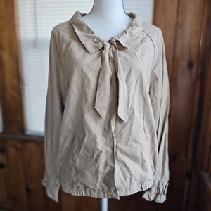 NWT GAP lightweight jacket beige tan snap closure size large - Picture 1 of 9