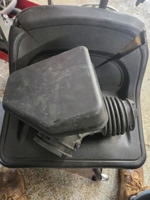 Manguera de admisión de caja de filtro de aire Ford Edge 2011-2014 Foto 1 de 4