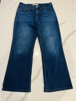 Pantalones de mezclilla para mujer Levi's 512 perfectamente adelgazantes corte bota 12 S/C tiro alto algodón Foto 1 de 4
