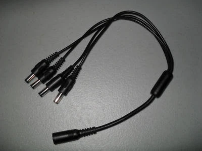 WENNOW 1 to 4 Way DC Power Splitter Cable Barrel Plug 5.5mm x 2.1mm