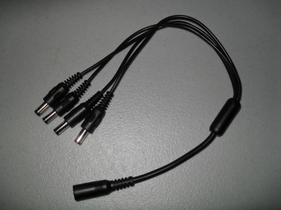 ( 10 Pack )  CCTV 4-way Power Splitter Cable 1 Female To 4 Male - Image 1 of 1
