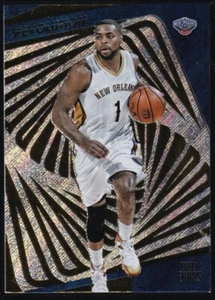 2015-16 Panini Revolution #92 - Tyreke Evans - Picture 1 of 2