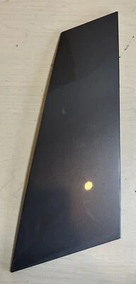 08-12 Buick Enclave Driver Cuarto Trasero Ventana Plástico Moldura Borde PASO DERECHO Foto 1 de 2