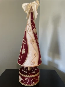 Albero di Natale Decorativo 17" Velluto Borgogna, Avorio Damascato, Oro e Perle - Foto 1 di 8