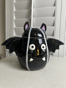 New Halloween Black Spooky Vampire Bat Storage Kitchen Cookie Jar - Picture 1 of 7
