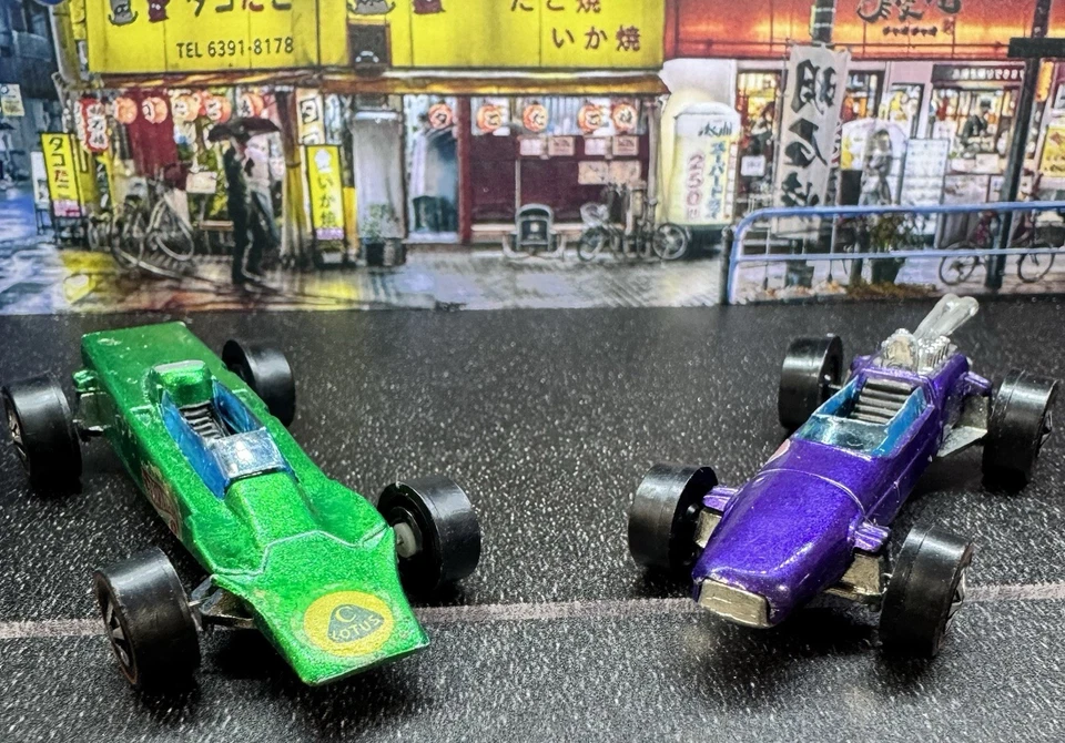 Hot Wheels Redline Lot Of 2 1969 Grand Prix Racers - Indy Eagle & Lotus Turbine - Image 1 of 4