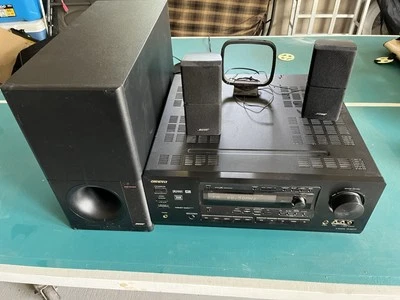 Onkyo TX-DS777 - 5.1 Ch THX Select Surround Sound Receiver - Excellent Condition - Image 1 of 2