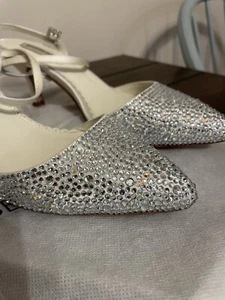 Benjamin Adams Gisele Bridal Shoe kitten heel Size 7.5 New - Picture 1 of 8