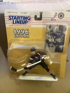 Vintage 1996 Starting Lineup NHL Buffalo Sabres Pat LaFontaine Action Figure - Picture 1 of 3