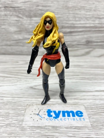 Hasbro Marvel Universe Ms. Marvel 3.75" Action Figure #022 Variant 2008 Loose Cover
