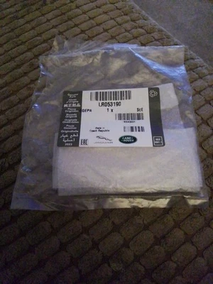 INSIGNIA PARRILLA LAND ROVER LAND ROVER Genuina Nueva Range Rover y Sport Evoque Velar LR053190 - Imagen 1 de 2