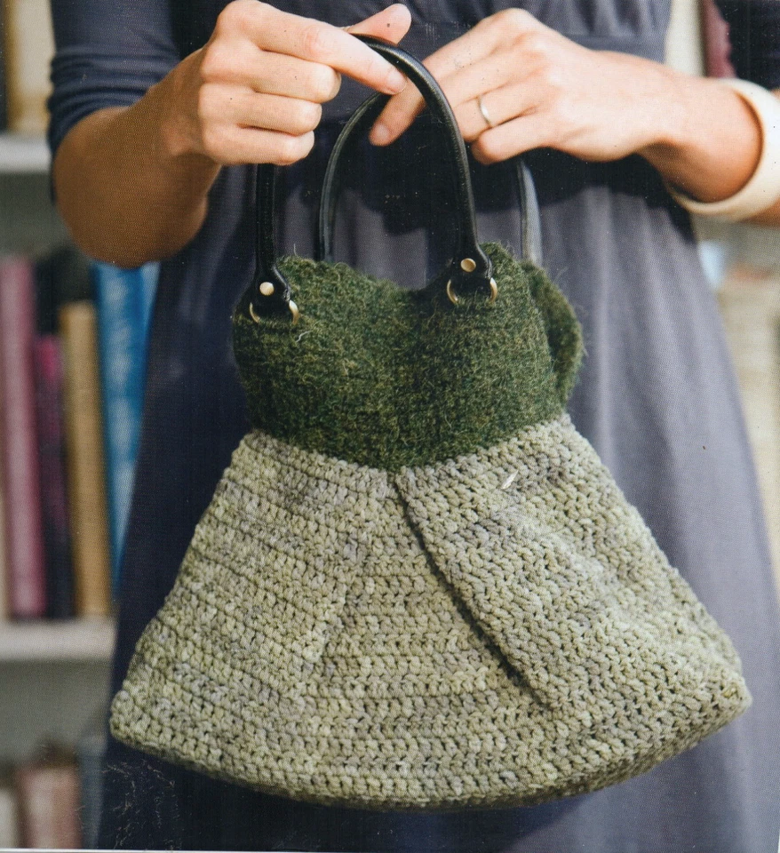 CLASSIC PURSE CROCHET PATTERN - Image 1 of 1