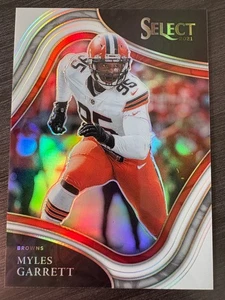 2021 Panini Select Myles Garrett #310 White Prizm Field Level SSP serial /35 - Picture 1 of 2