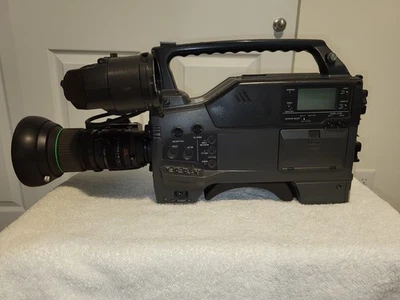 Sony UVW-100 Betacam SP (Hyper HAD CCD) - Bild 1 von 4