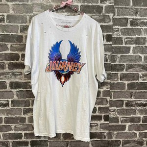 journeys graphic tees