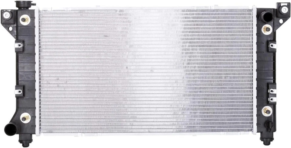 Radiador de 3,3 L CH3010166 | 5191925AA para Chrysler 2000 Voyager Foto 1 de 4