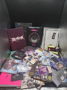 Riesiges The Stray Kids Kpop Lot Karten Fotos CDs Bücher und mehr - Bild 1 von 17