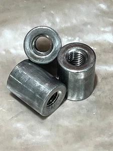 M10 Gewinde Boss Baustahl Außendurchmesser 20 mm Länge 25 mm M10 x 1,5 6H - Bild 1 von 12