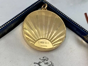 9ct Gold Antique Locket, Edwardian Early Art Deco Sunburst Design, Hallmarked - Picture 1 of 13