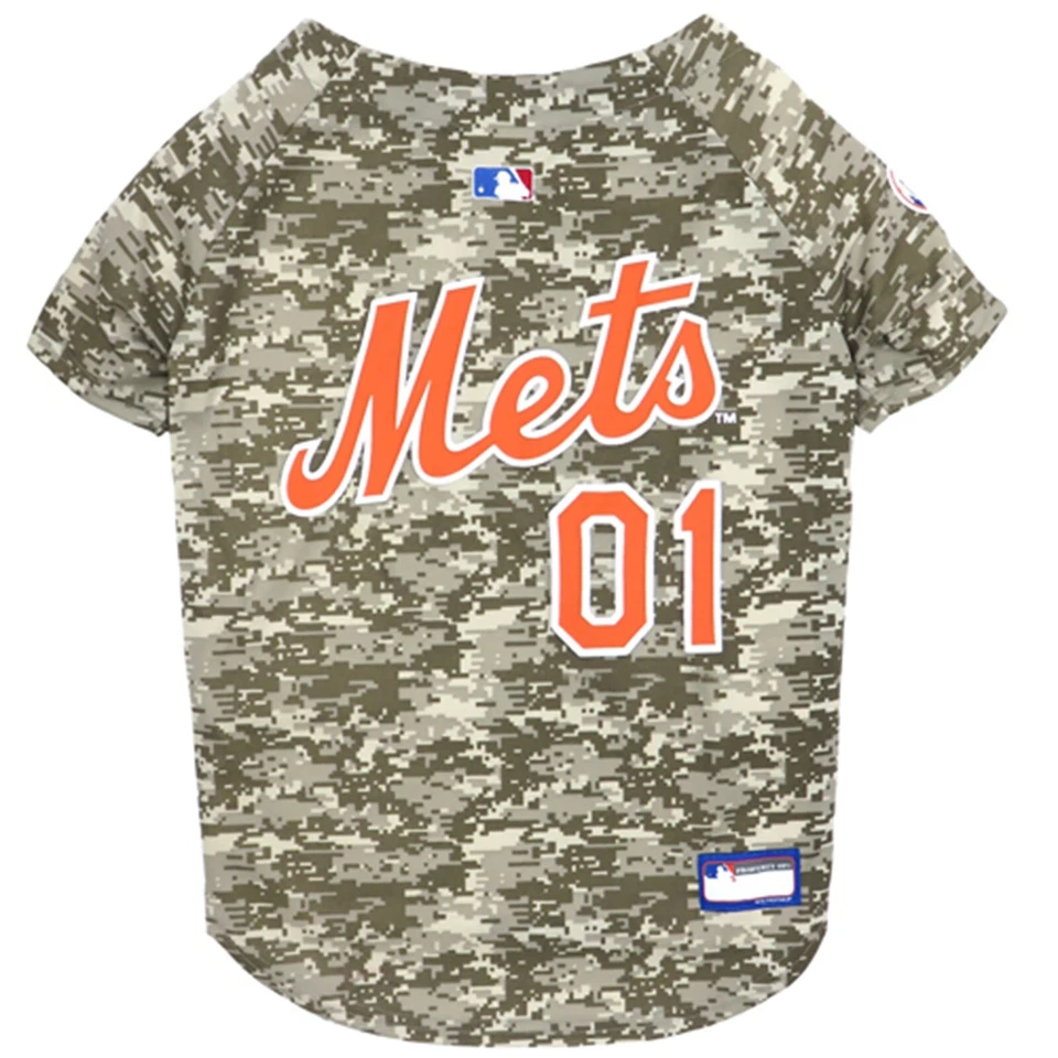 Camiseta deportiva de camuflaje Pets First MLB para perros y gatos linda y de moda para perros Foto 1 de 4