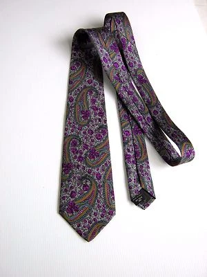 Benetton Vintage como nuevo como nuevo 100% seda hecho en Italia original Foto 1 de 2