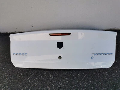 Cargador Dodge 2005-2006-2007-2008-2009-2010 maletero blanco Foto 1 de 4