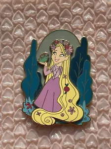 Disney Rapunzel Tangled Pascal Fantasy Pin LE Enamel - Picture 1 of 2