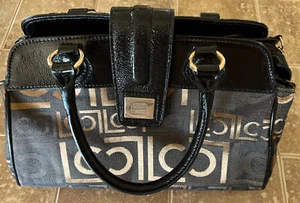 Vintage Liz Claiborne Vegan BlackPatent Leather GOLD Logo Embossed Handbag PURSE - Picture 1 of 9