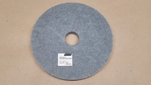 Rueda unificada de desbarbado Norton Bear-Tex 66261002320 6" de diámetro 1/2" de ancho 1" Hol - Imagen 1 de 4