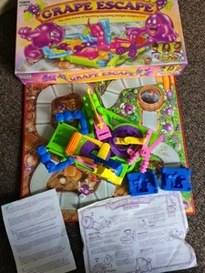 Juego de mesa The Grape Escape de Parker Brothers 1992 retro - Imagen 1 de 16