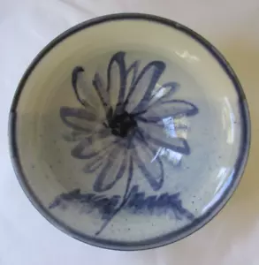 SELTENE NANCY BISHOP STUDIO KERAMIK BLAUE BLUME SUPPE/MÜSLISCHALE - Bild 1 von 6