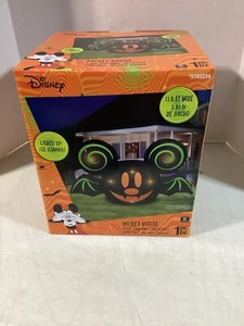 BIG 11.5 FT DISNEY'S MICKEY MOUSE BAT AIRBLOWN YARD INFLATABLE NIB!! - Picture 1 of 2