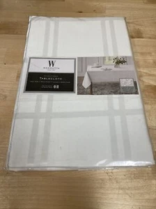NEW Wamsutta Spill Proof 52 In X 52 In Microfiber Tablecloth - White - Picture 1 of 3