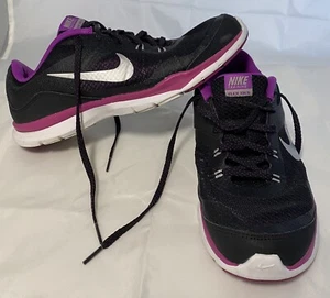 NIKE FLEX TR5 Black/Purple Women's Mesh LaceUp Athletic Run/Training Shoes SZ9.5 - Picture 1 of 12