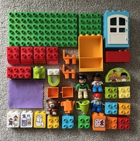 LEGO DUPLO Nursery School Preschool #10833 100% Complete