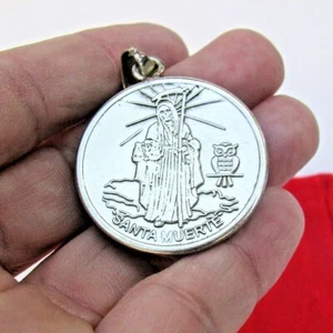Santa Muerte Amuleto con Obsidiana Proteccion / Holy Death Obsidian Amuleto 35 mm - Imagen 1 de 10