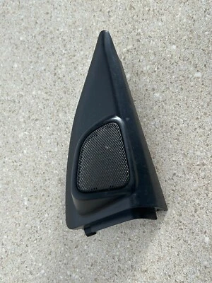 1997-2001 Toyota Camry Mirror Inner Cover Trim Front Right Black OEM - Image 1 of 3