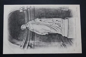 Carte Postale Ancienne CPA NIMES Cimetière Protestant, l'Immortalité par Pradier - Picture 1 of 1