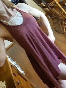 BARELY WORN! BUCKLE, BILLABONG, Plumberry, Handkerchief Halter Tank Top, XS - Bild 1 von 12