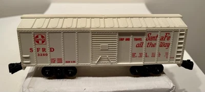 Coche de carga de plástico blanco Marx 3280 Santa Fe - 4 ruedas con acopladores de nudillos de plástico Foto 1 de 4