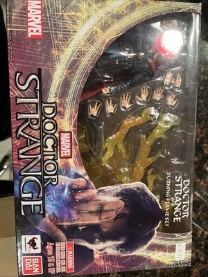 Bandai S.H. Figuarts Doctor Dr Strange & Burning Flame Set (1ª versión) - SUELTO Foto 1 de 2