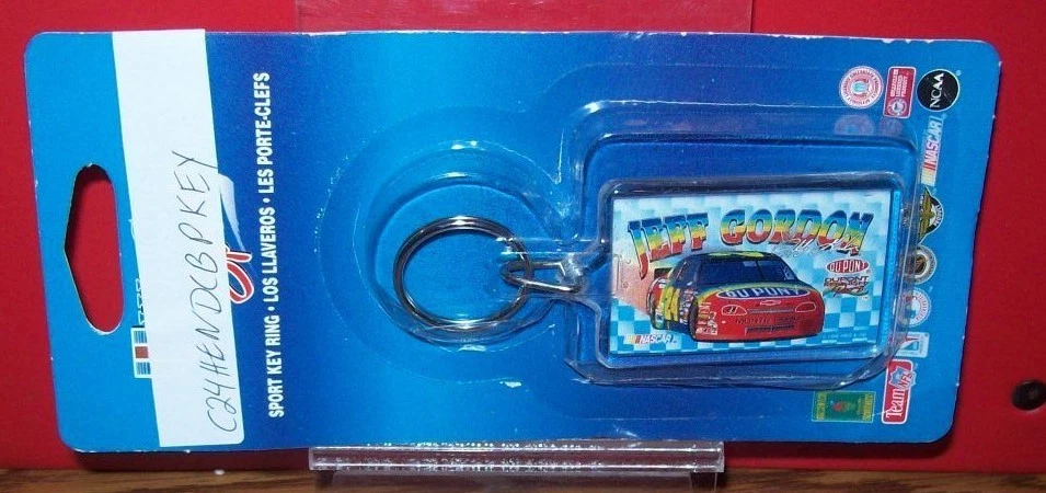 JEFF GORDON #24 DUPONT CAR 1996 WINCRAFT KEYCHAIN BRAND NEW!!!!! - Image 1 of 1