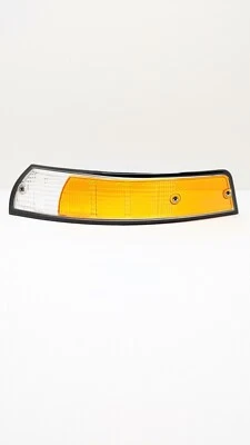 Dañado PORSCHE 911 DELANTERO IZQUIERDO EURO LENTE ESTILO INTERMITENTE 911-631-943-00 Foto 1 de 4