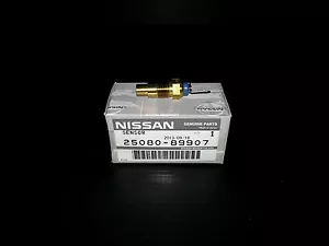 **GENUINE NISSAN** Patrol GU Y61 Water Temperature Gauge Sensor Sender - Picture 1 of 2