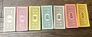 VTG MONOPOLY Stack Money BILLS 1935 Copyright Parker Bros 500 100 50 20 10 5 1 - Picture 1 of 4