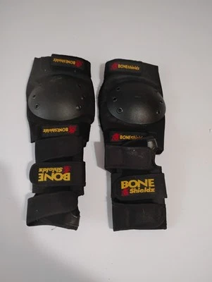 Protectores de rodilla y muñeca Bone Shieltz Deluxe Gear talla adulto mediano # 5250 Foto 1 de 2