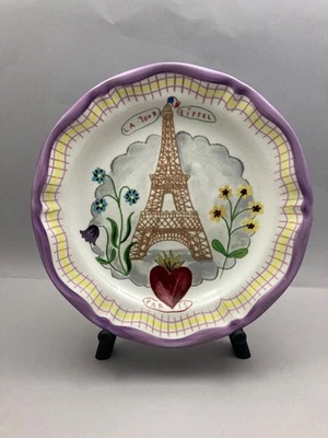 Plato de cena Anthropologie NATHALIE LETE de 10 pulgadas, Torre Eiffel, borde de lavanda Foto 1 de 4