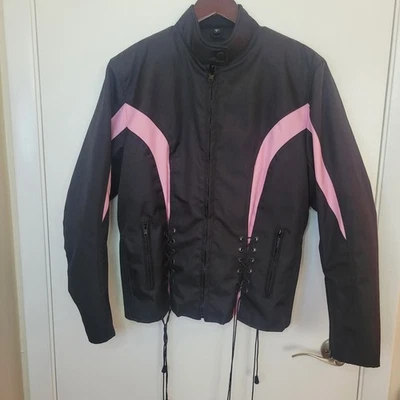 Chaqueta Bomber Moto Negra Rosa Grande Forro Extraíble Foto 1 de 4