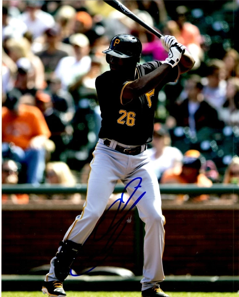 Foto firmada 8x10 de Felix Pie Piratas de Pittsburgh - Certificado de autenticidad  Foto 1 de 1