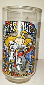 VTG 1981 Drinking Glass The Great Muppet Caper! MISS PIGGY Henson Associates - Picture 1 of 5